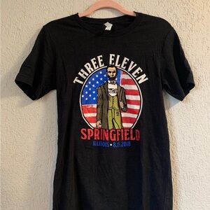 311 Band Springfield Illinois Concert T-shirt 2018 - Never Worn